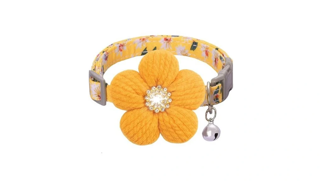 Amazon deal: Small Dog Collar With Flower Puppy Collar For Girl