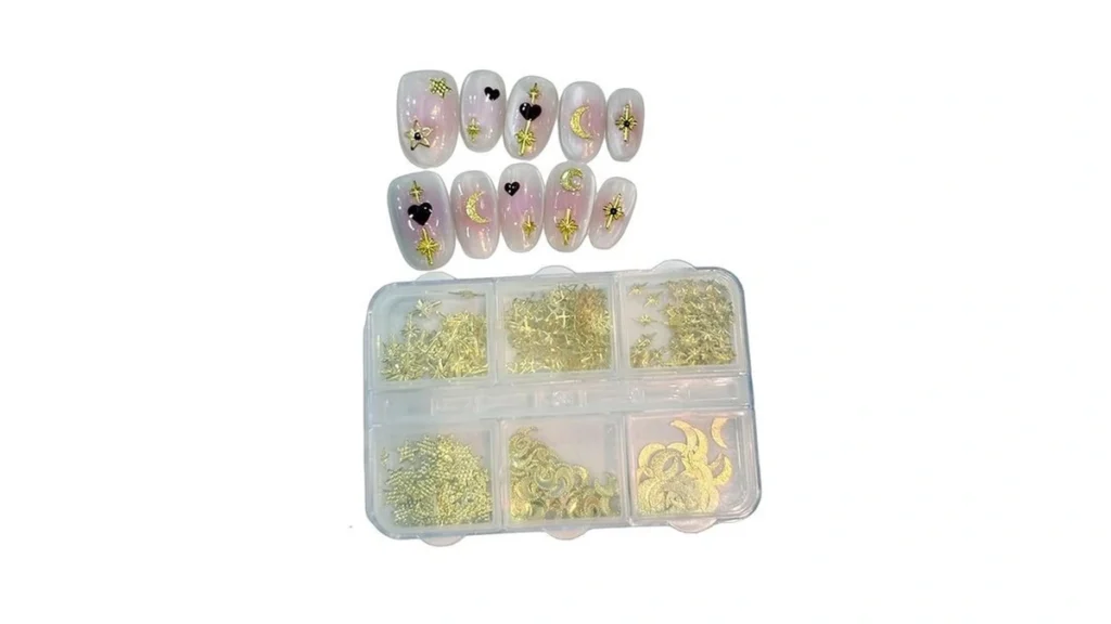 Amazon deal: Simaykuwa Trending Luxury Gold Foil 3d Star Moon..