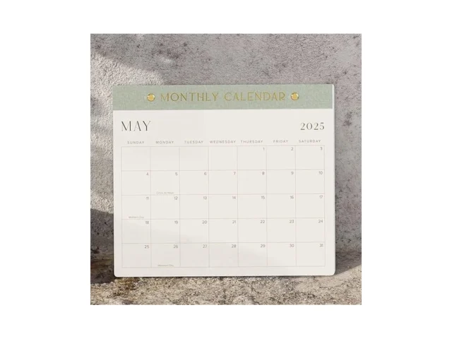 Beautiful 2025-2026 Magnetic Fridge Calendar – Runs…