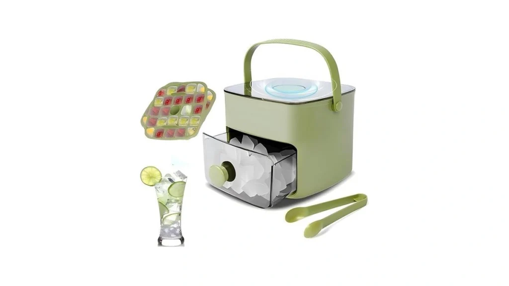 Amazon coupon: Ice Cube Tray With Lid And Bin Ice Cube