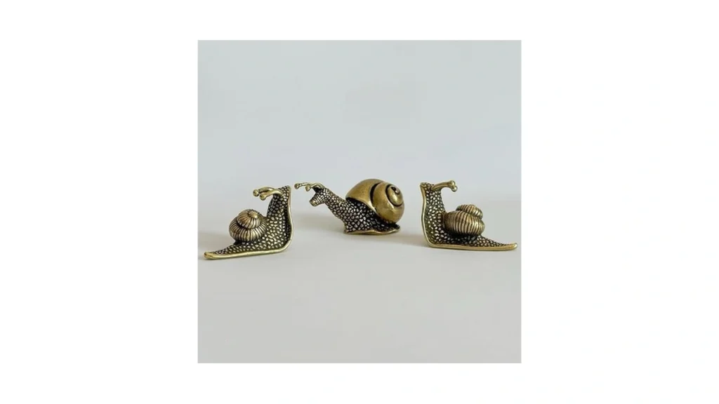 Amazon code: Xyliblla 3pcs Brass Snail Statue Decor R