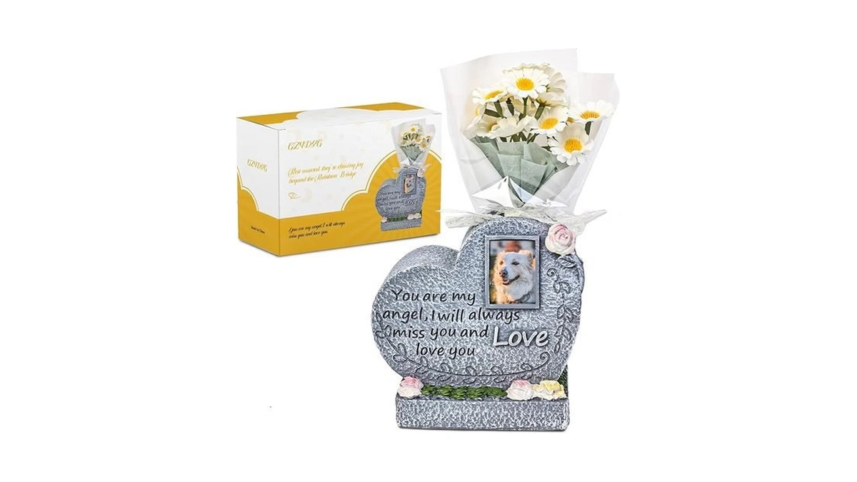 Amazon coupon: Pet Memorial Gifts For Dogs Cat Pet Grav