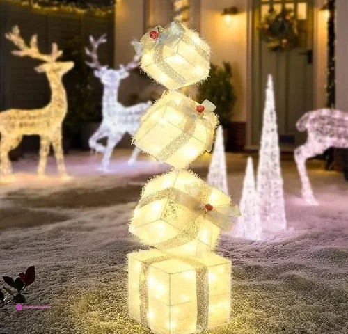 Christmas Gift Boxes Clip Coupon