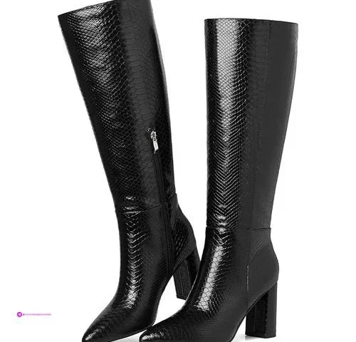 Reg Linnoaks Knee High Boots Women