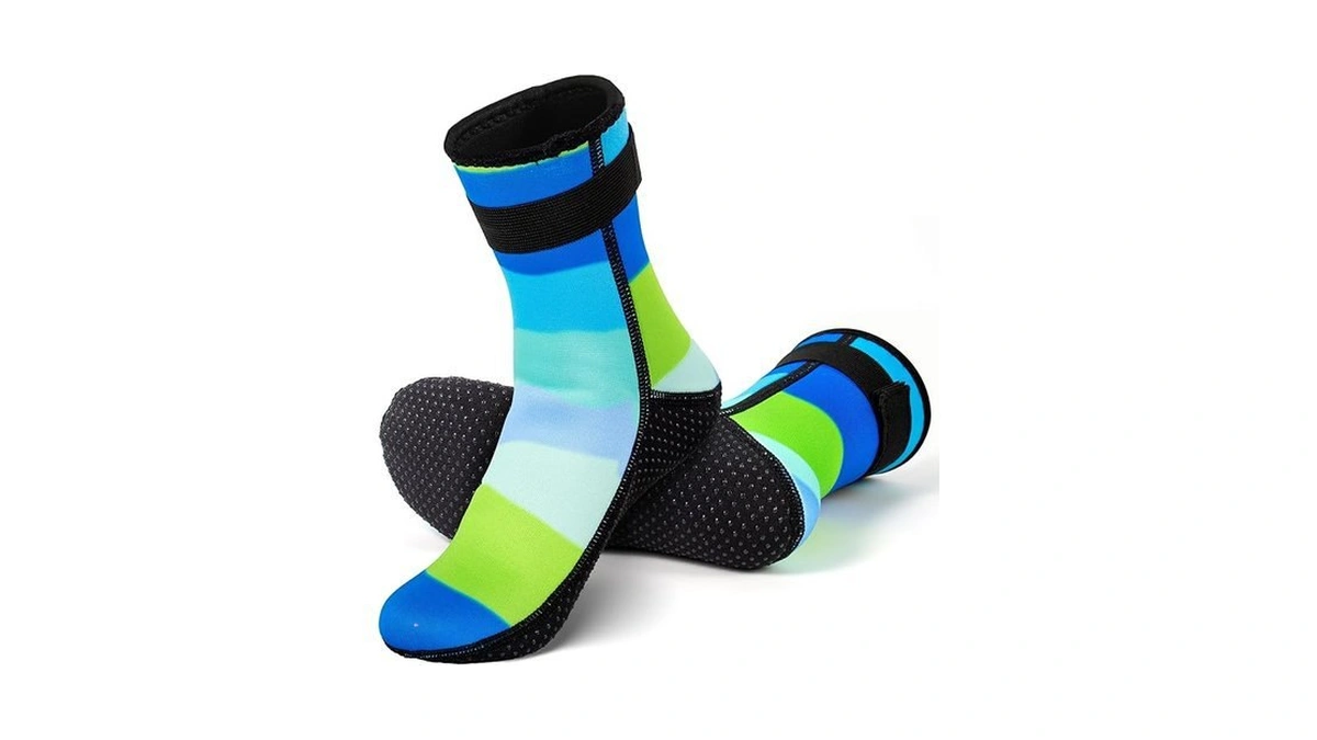 Amazon coupon: Pippia Kids Water Socks Anti-slip Quick-