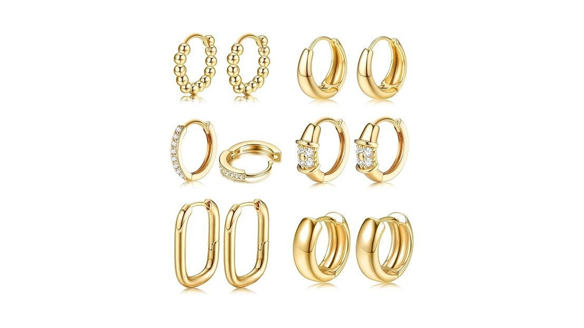 Amazon code: Yadoca Chunky Gold Hoop Earrings Set For