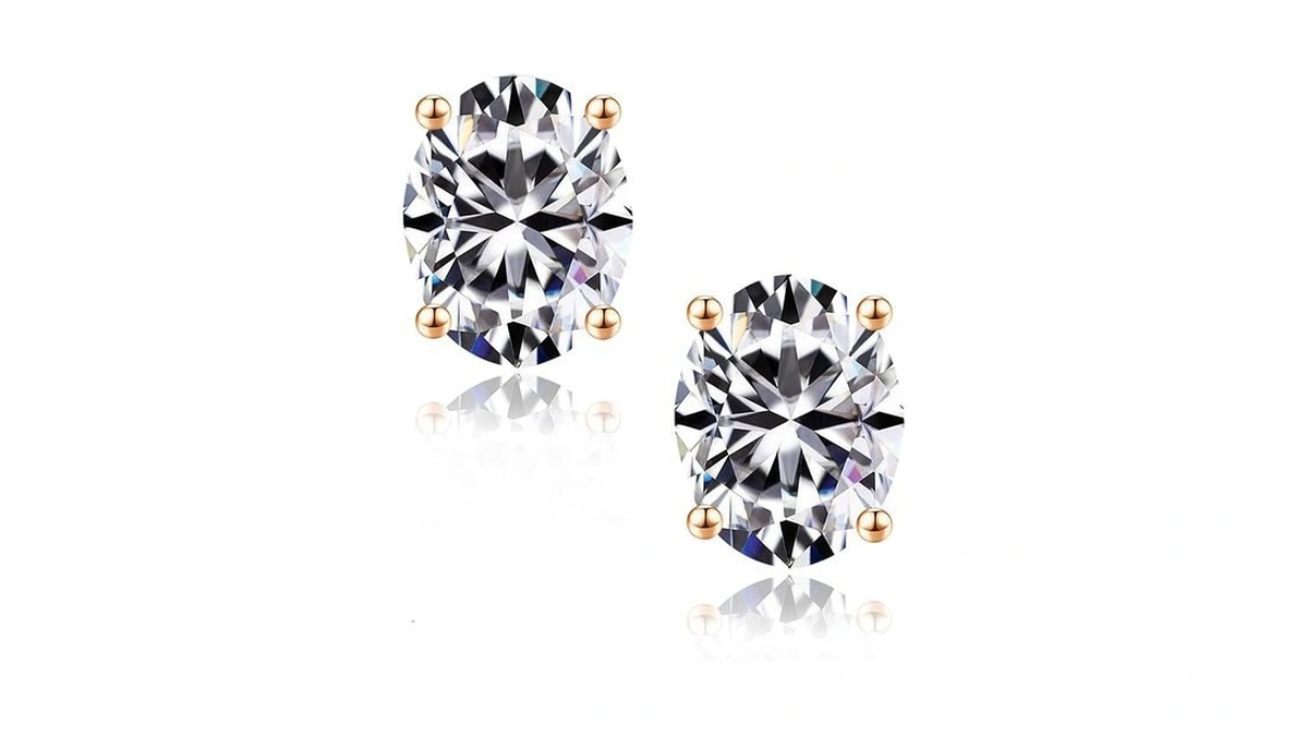 Amazon coupon: Smilest 2ct Moissanite Stud Earrings For