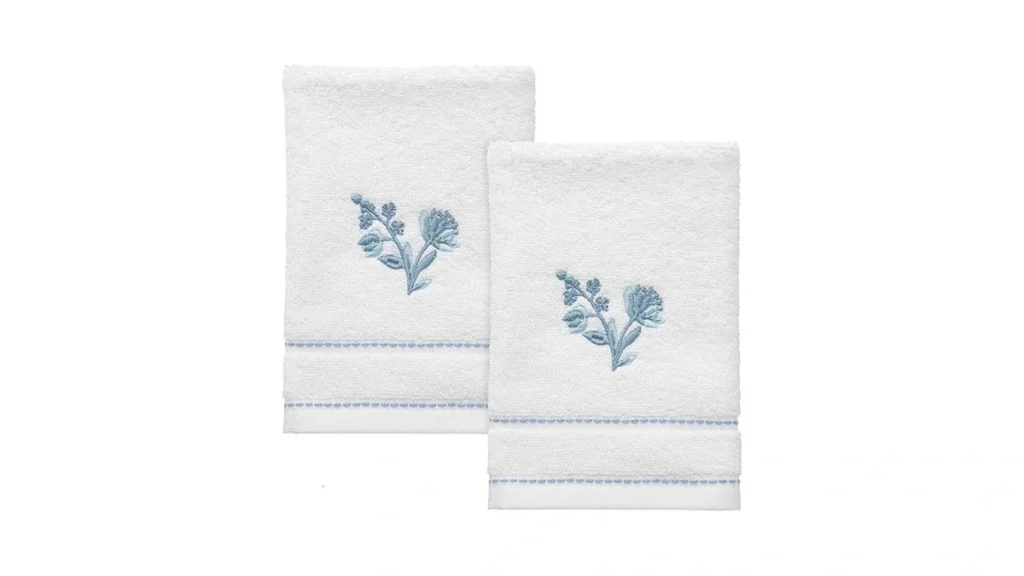 Amazon coupon: Izod - Fingertip Towels Soft Absorbent C