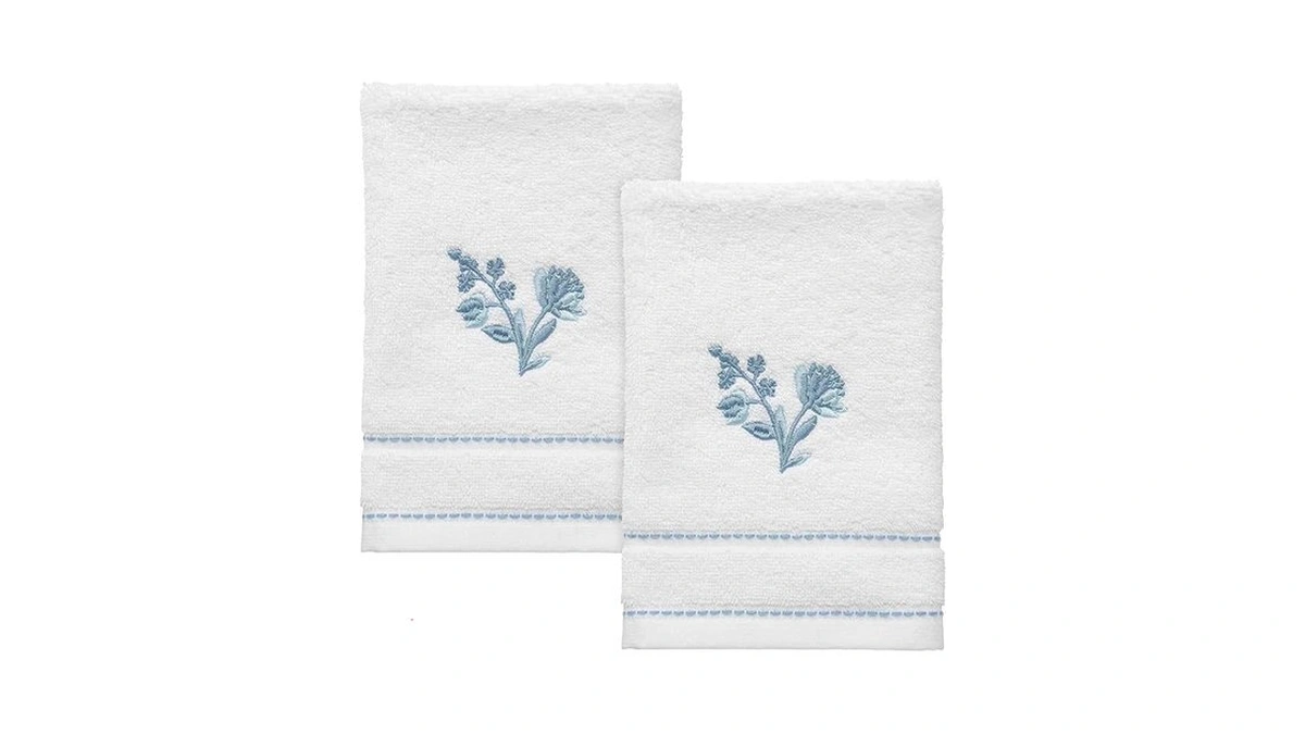 Amazon coupon: Izod - Fingertip Towels Soft Absorbent C