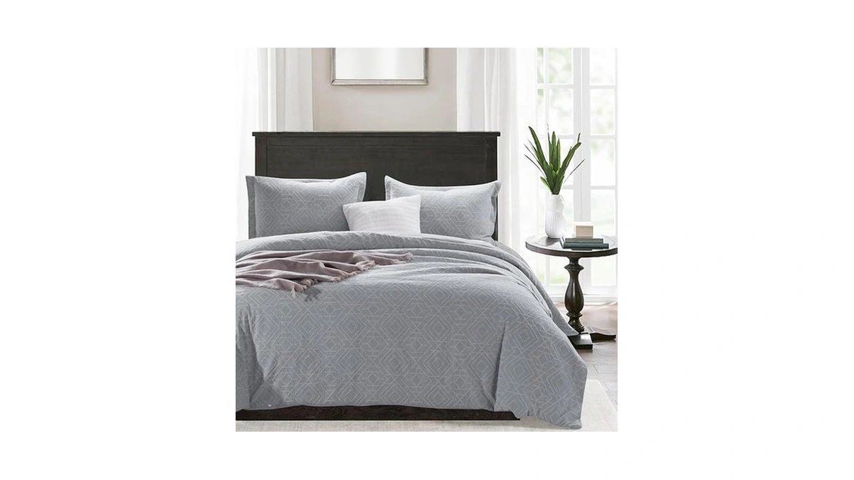Amazon coupon: Meadow Park Matelasse Duvet Cover Set 10