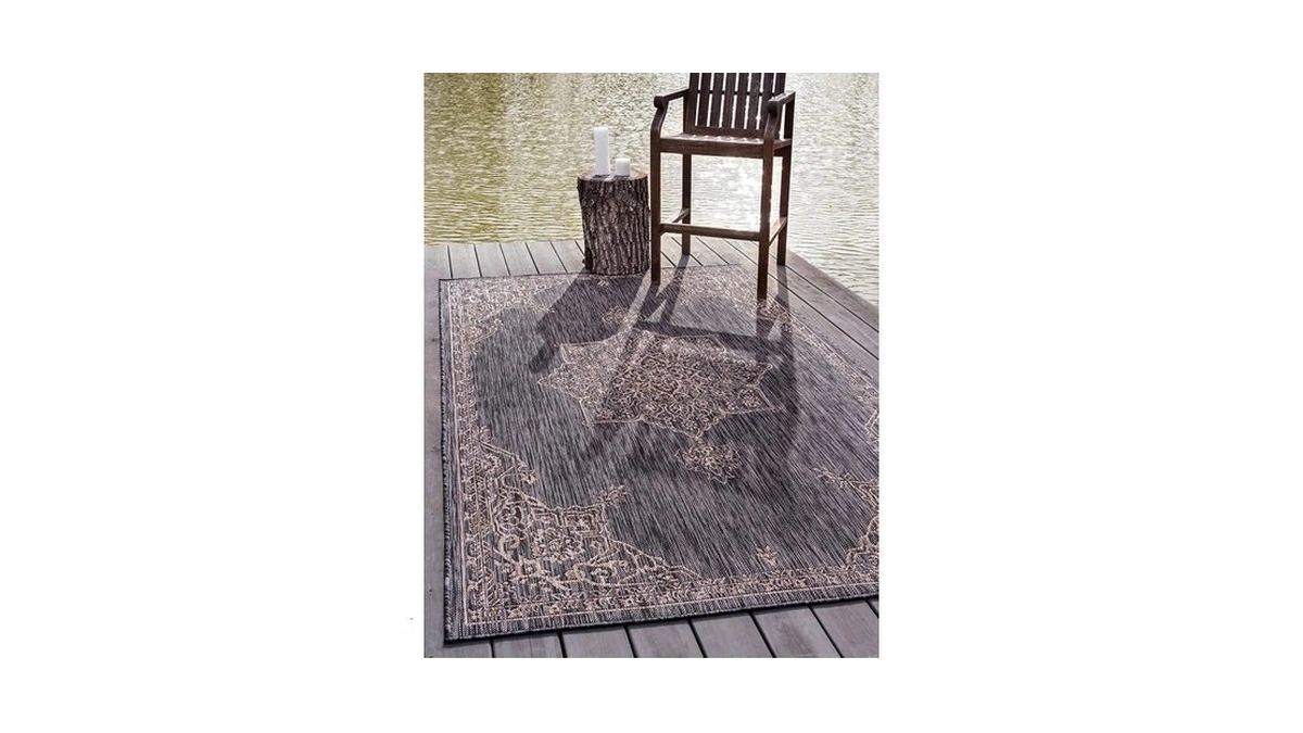 Amazon coupon: Unique Loom Outdoor Traditional Collecti