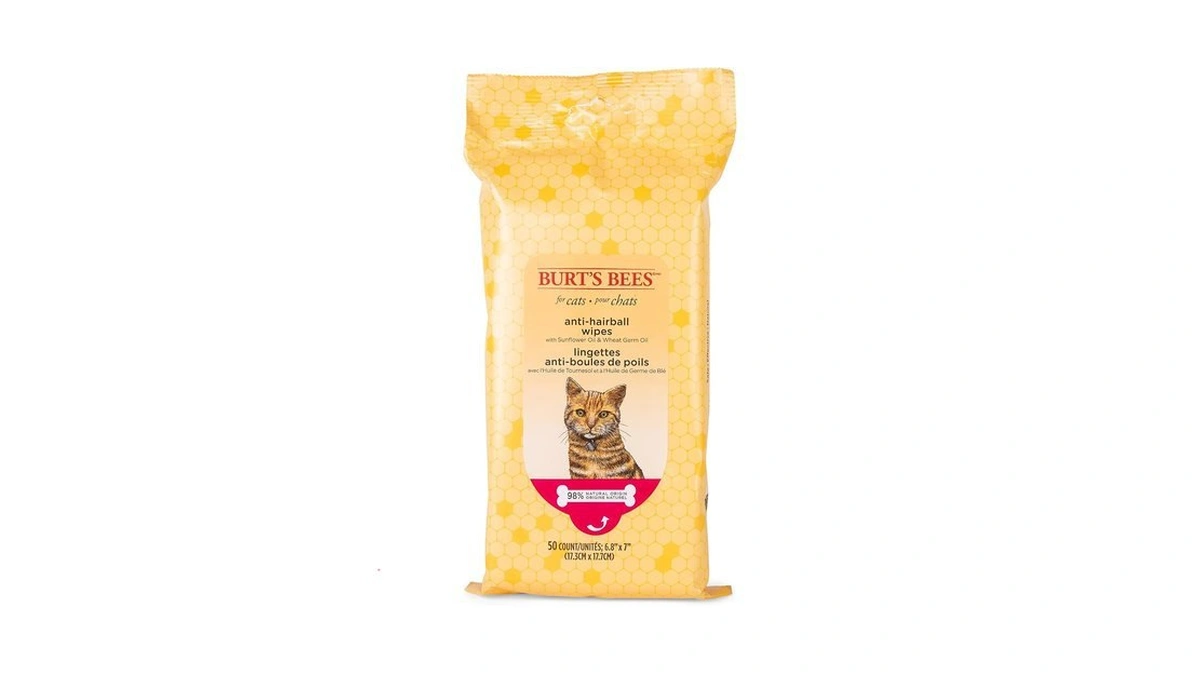 Amazon coupon: Burt S Bees For Pets Anti-hairball Wipes