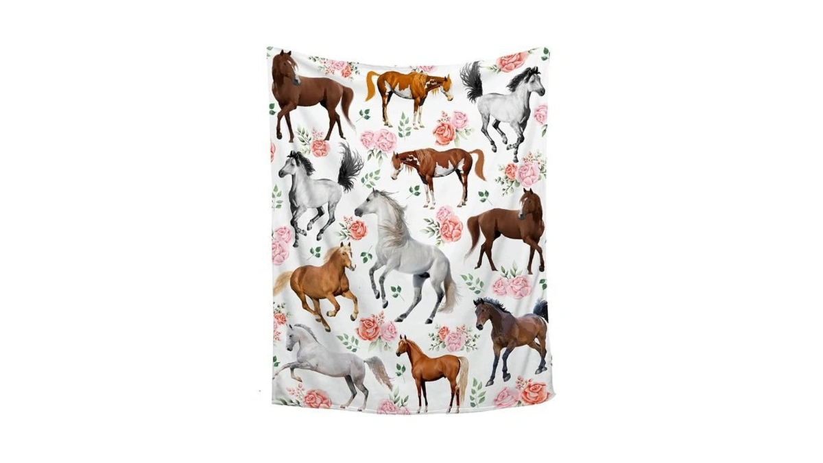 Amazon code: Horse Gifts For Girls Women Throw Blanke