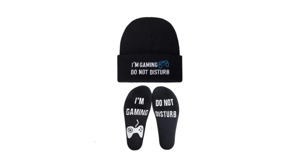 Amazon coupon: Gamer Gifts Beanie Hat Socks Christmas S