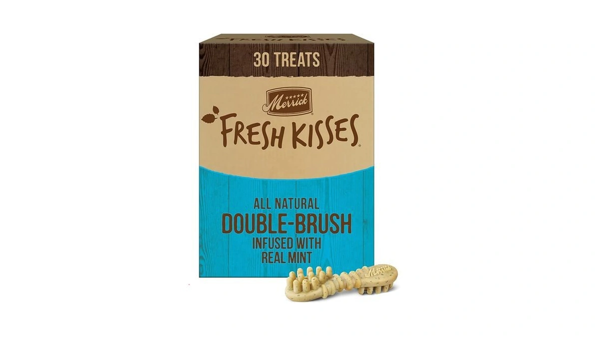 Amazon coupon: Merrick Fresh Kisses Natural Dental Chew