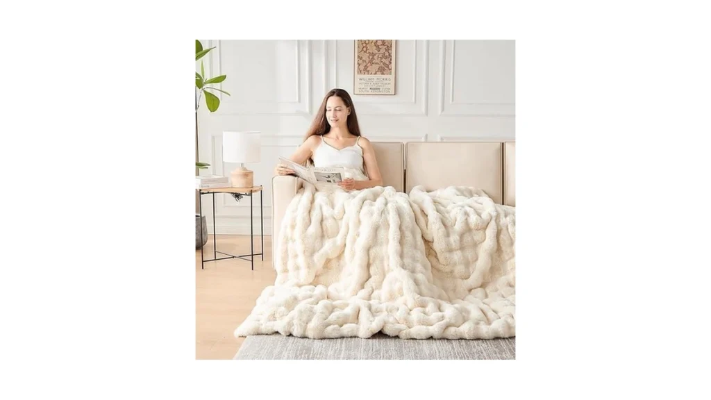 Amazon code: Nord Eco Fluffy Faux Fur Throw Blanket F