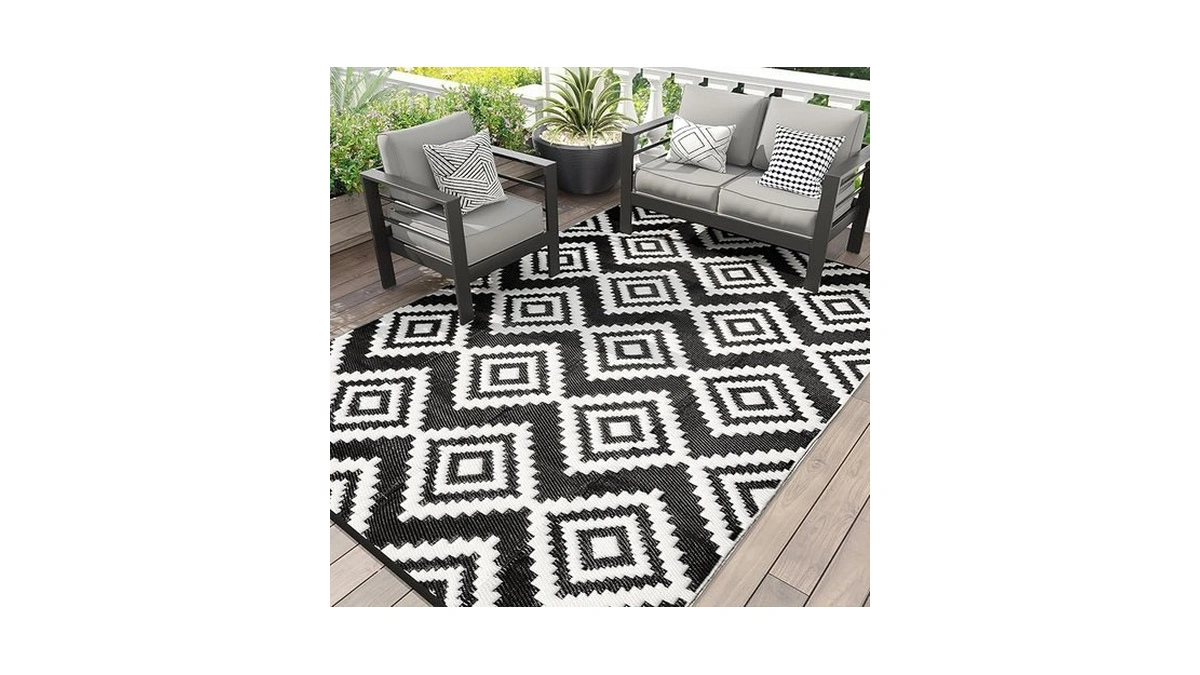 Amazon code: Outdoor Plastic Straw Rug - 5x8 Ft Water