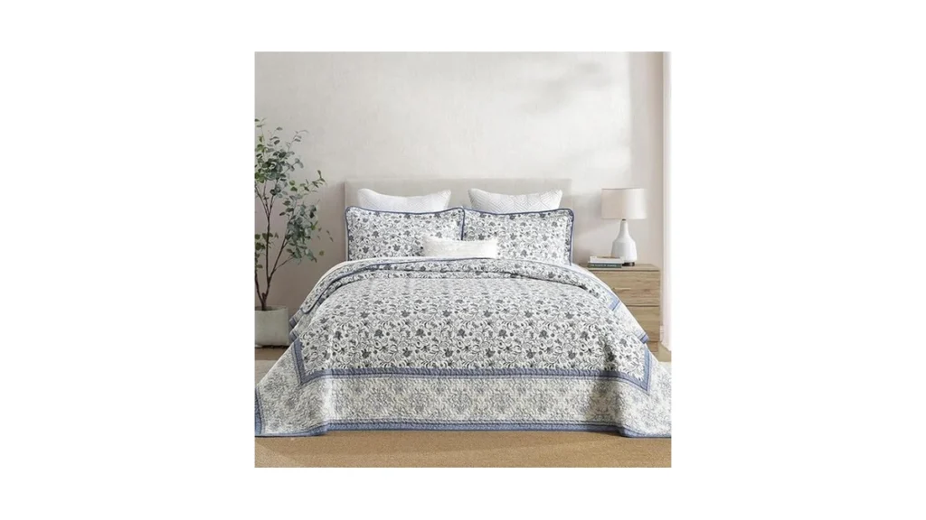 Amazon code: Soelinens Floral Quilt Queen Size - Blue