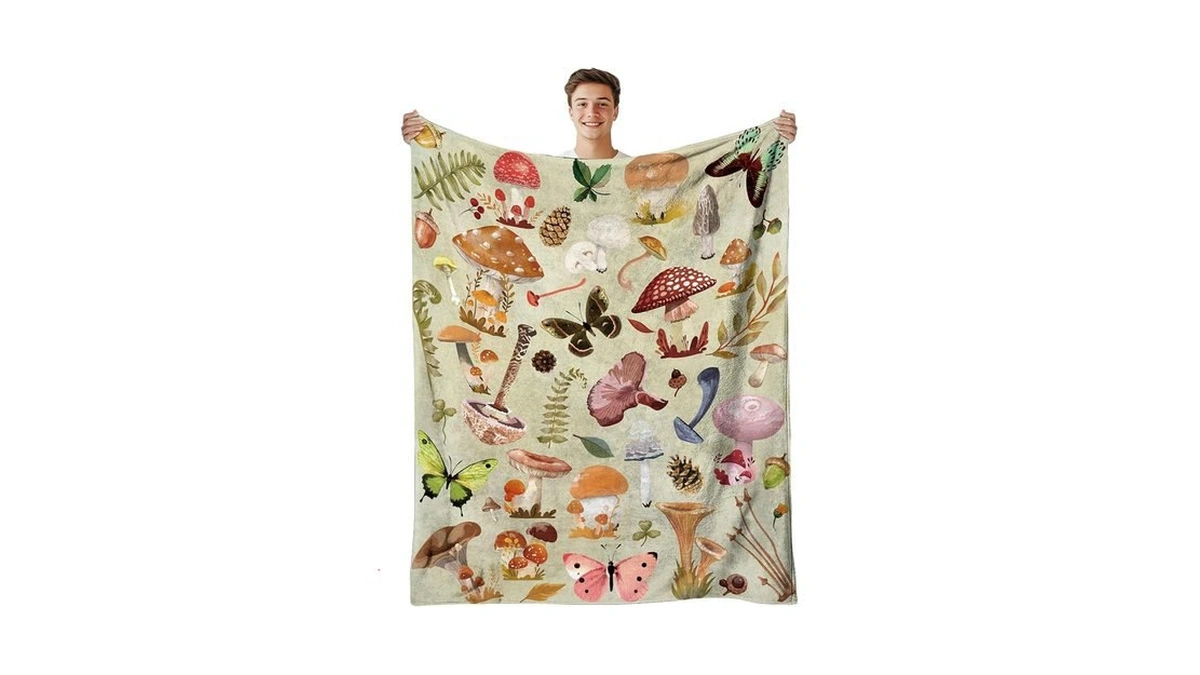 Amazon coupon: Reetook Blanket For Women Men Cozy And W