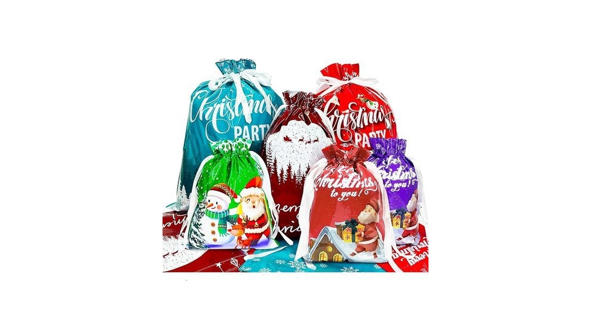 Amazon code: Yunaeduo Drawstring Christmas Gift Bags
