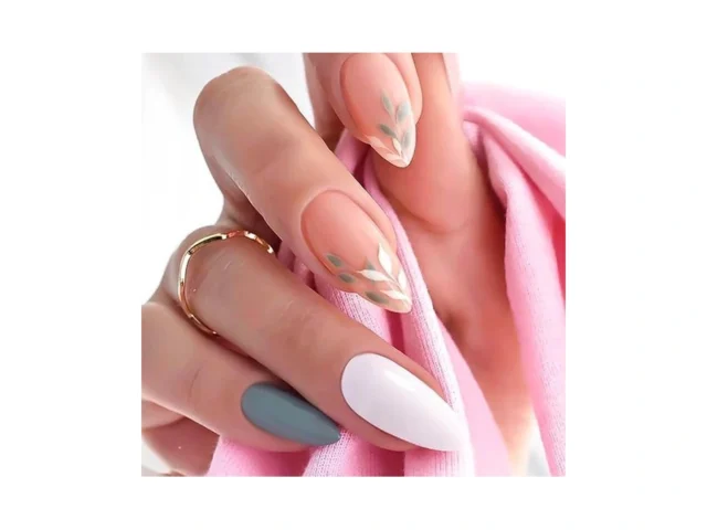 Ruokexin Almond Press On Nails Medium Fake Nails… Code