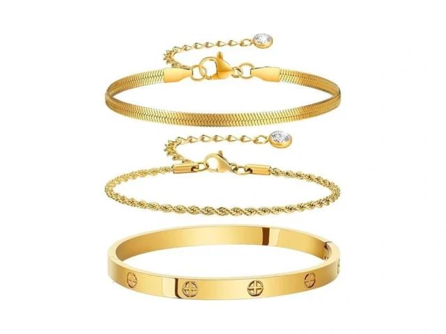 Lucsis 18k Gold Bangle Bracelets For Women… Code