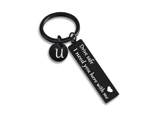 Vickhu Drive Safe Keychain For Boyfriend 26-letter… Code