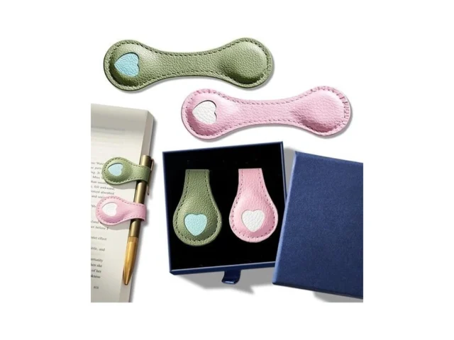 2pcs Magnetic Leather Bookmarks With Gift Box… Code