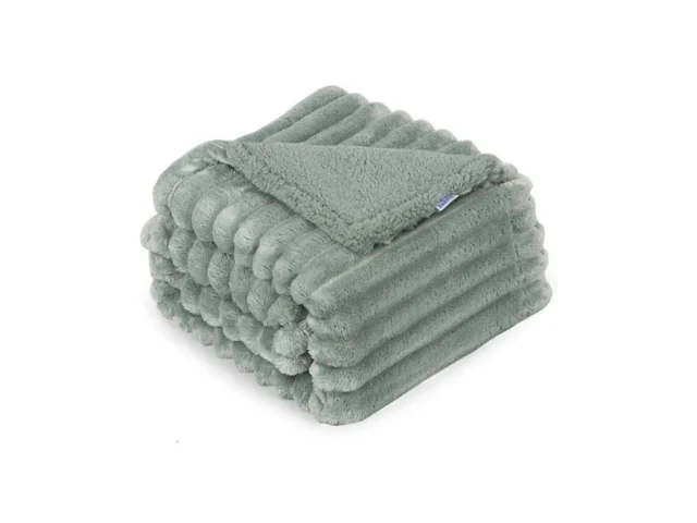 Zakapaws Waterproof Dog Blanket Soft Fleece Blanket… – Coupon