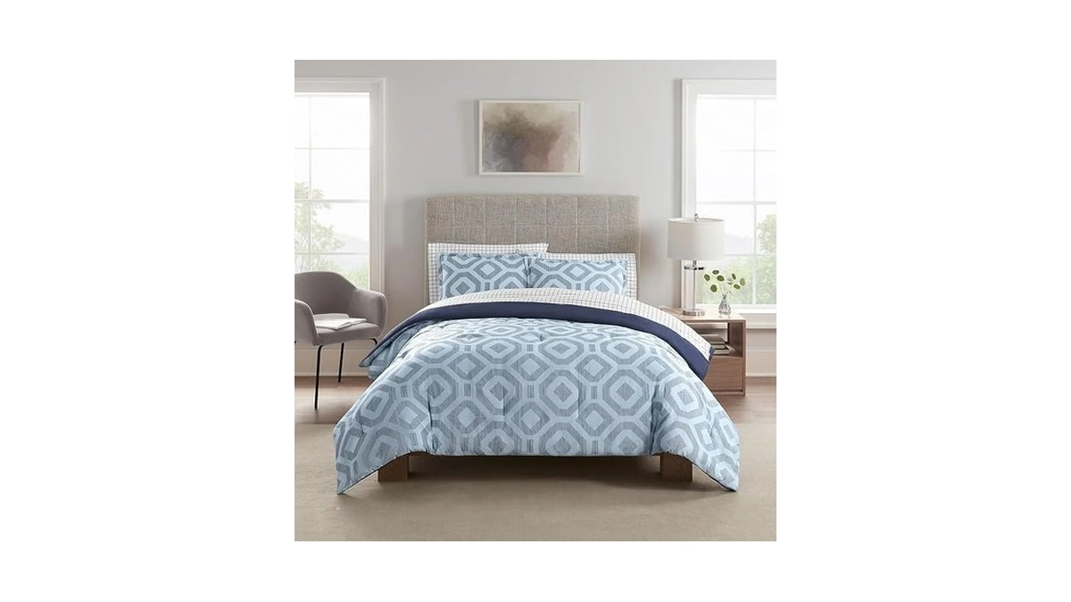 Serta Simply Clean Skyler Soft 7 Piece Geometric Bed In