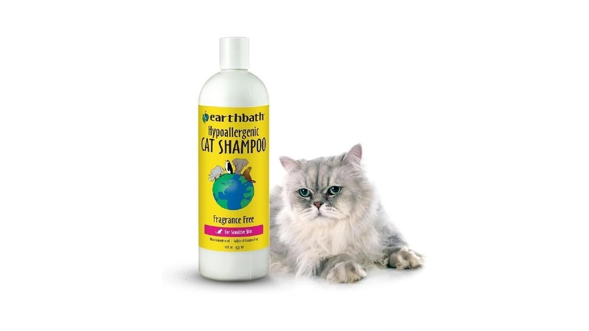 Earthbath, Hypoallergenic Cat Shampoo - Fragrance Free Cat Shampoo For