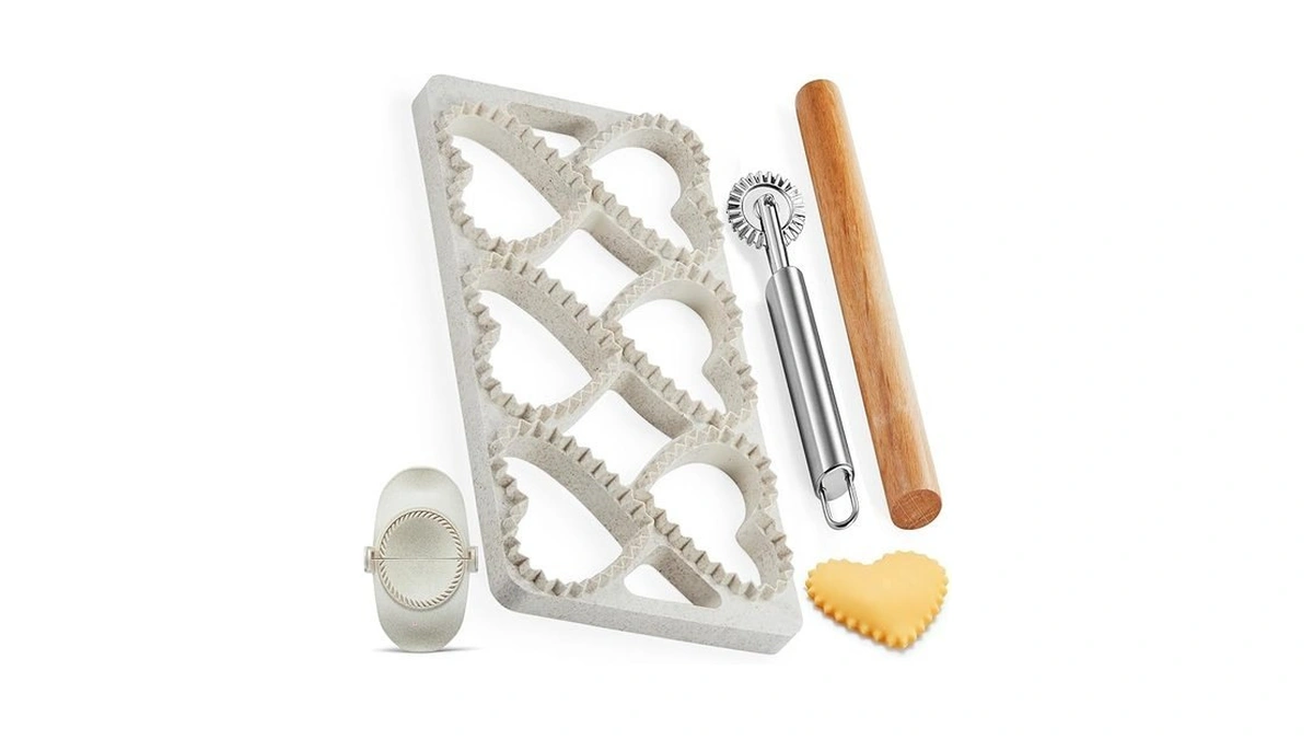Mumsung Ravioli Maker Press, Ravioli Press Mold Set - Heart