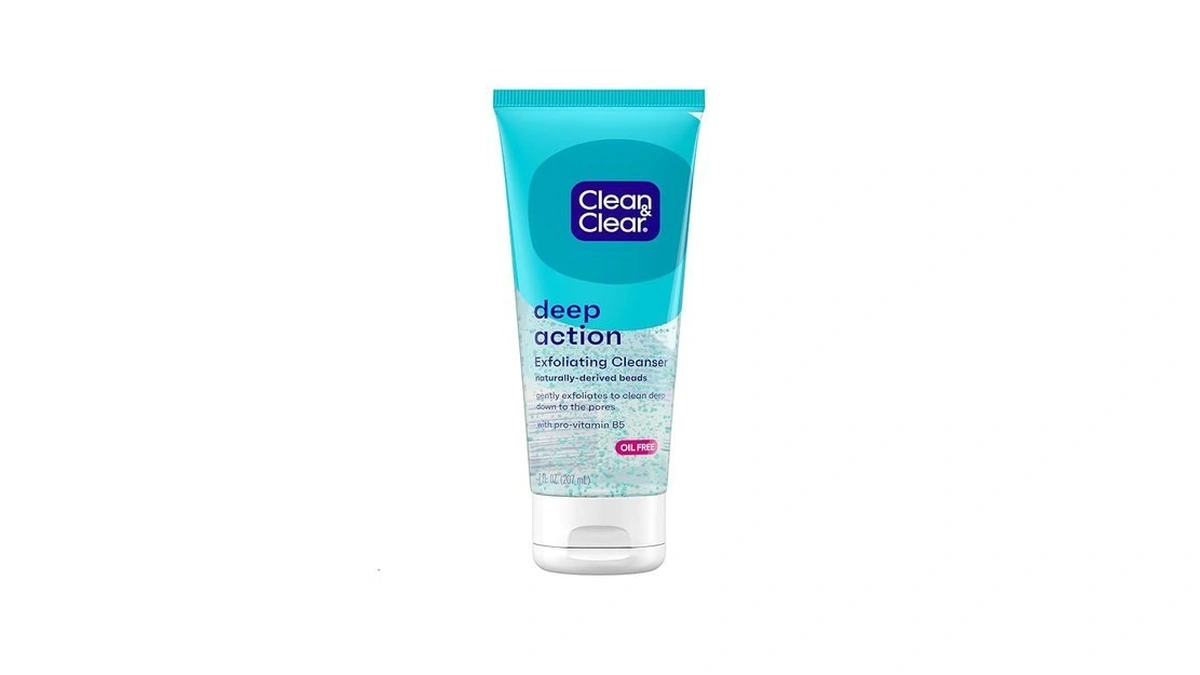 Clean & Clear Deep Action Exfoliating Facial Cleanser, Scrub &