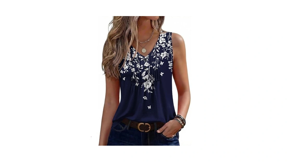 Zeagoo Sleeveless Tops For Women 2026 Pleated V Neck Tank