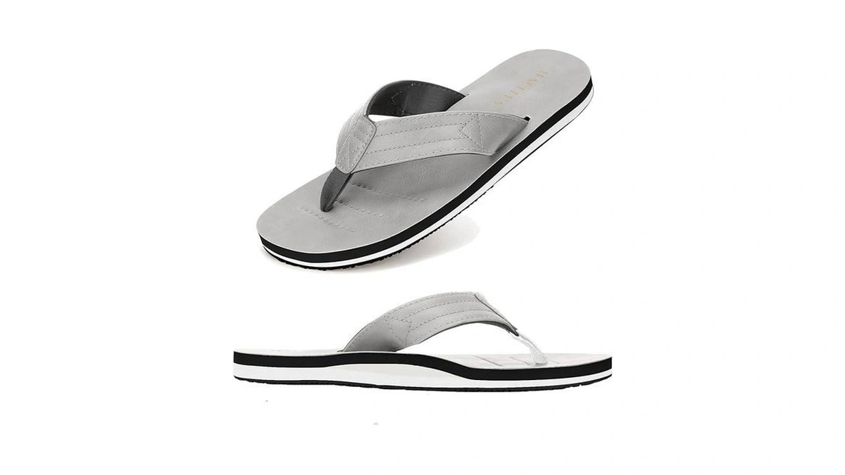 Haolira Mens Flip Flops Arch Support Soft Cushion Footbed Walking
