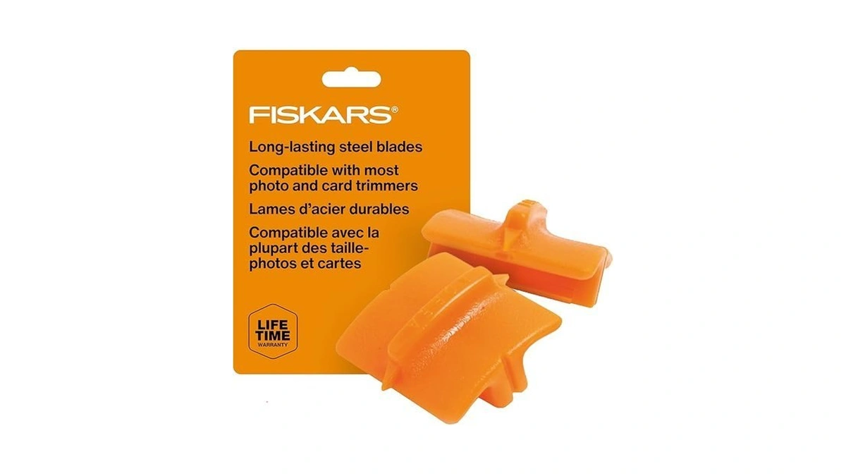 Fiskars Trimmer Replacement Blades, Precision-ground Steel For Clean Cuts, Refill