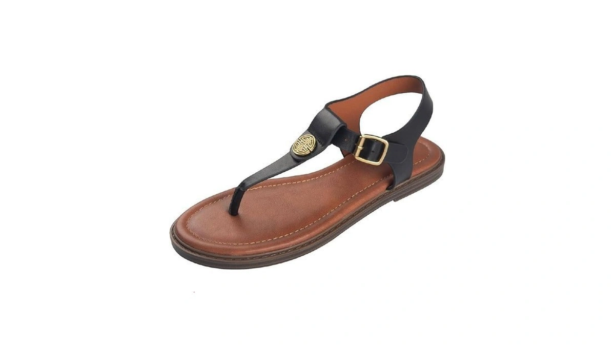 Stratuxx Kaze Women's Wide Strap Flat Thongs Sandals Adjustable Buckle