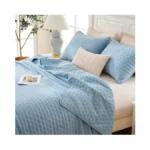 Hisnug Blue Quilt Bedding Set With Pillow Shams, Breathable Lightweight