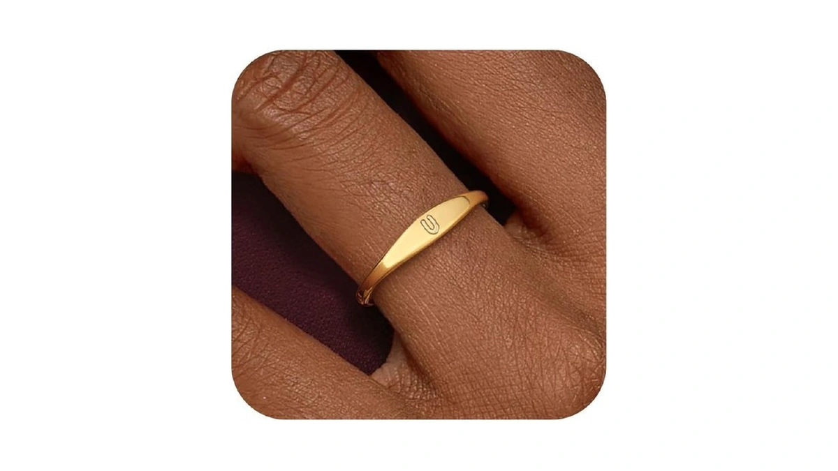 Honsny Gold Initial Rings For Women Non Tarnish Dainty Letter