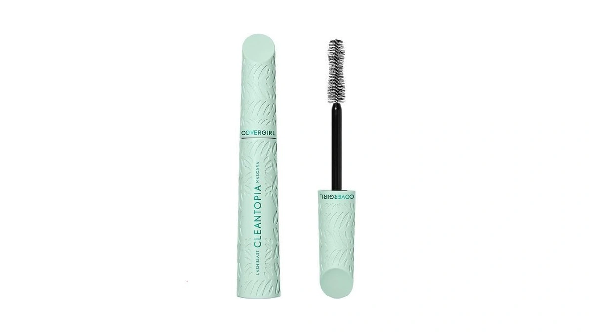 Covergirl Lash Blast Cleantopia Mascara, Volumizing, Smudge-proof, Vegan Formula, Black