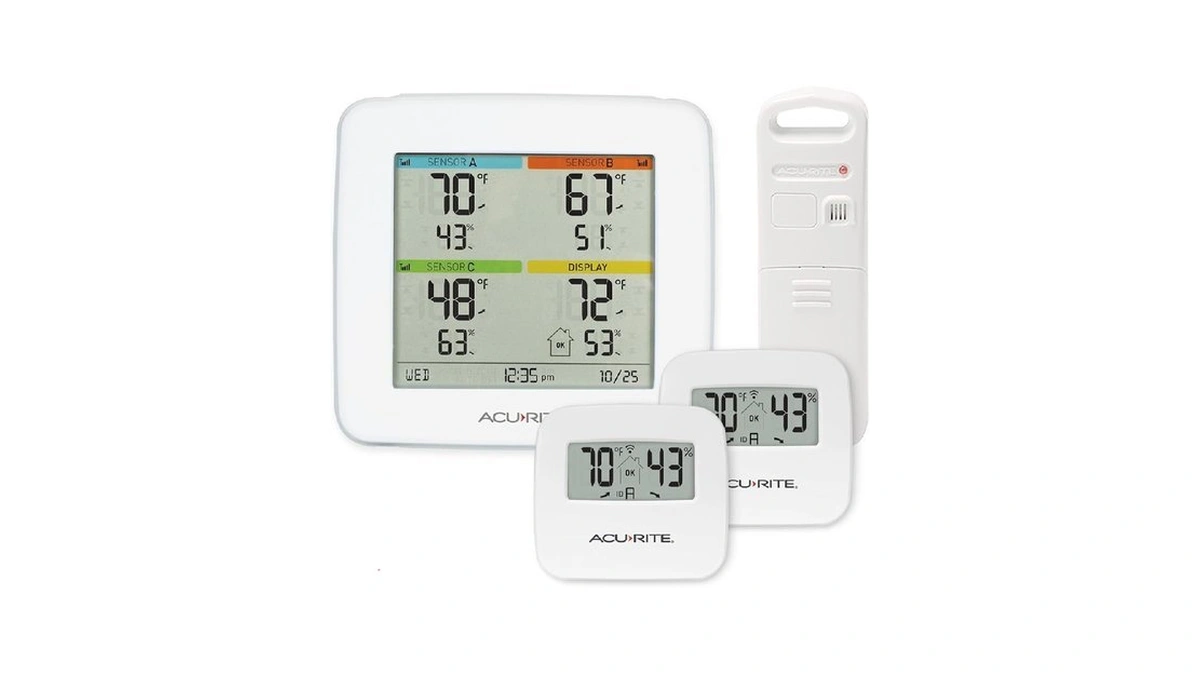 Acurite 01096m Temperature & Humidity Station With 3 Indoor/outdoor Sensors