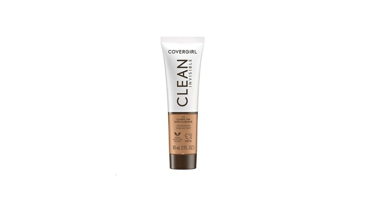 Covergirl Clean Invisible Foundation Makeup, Dewy & Glowy Natural Finish,