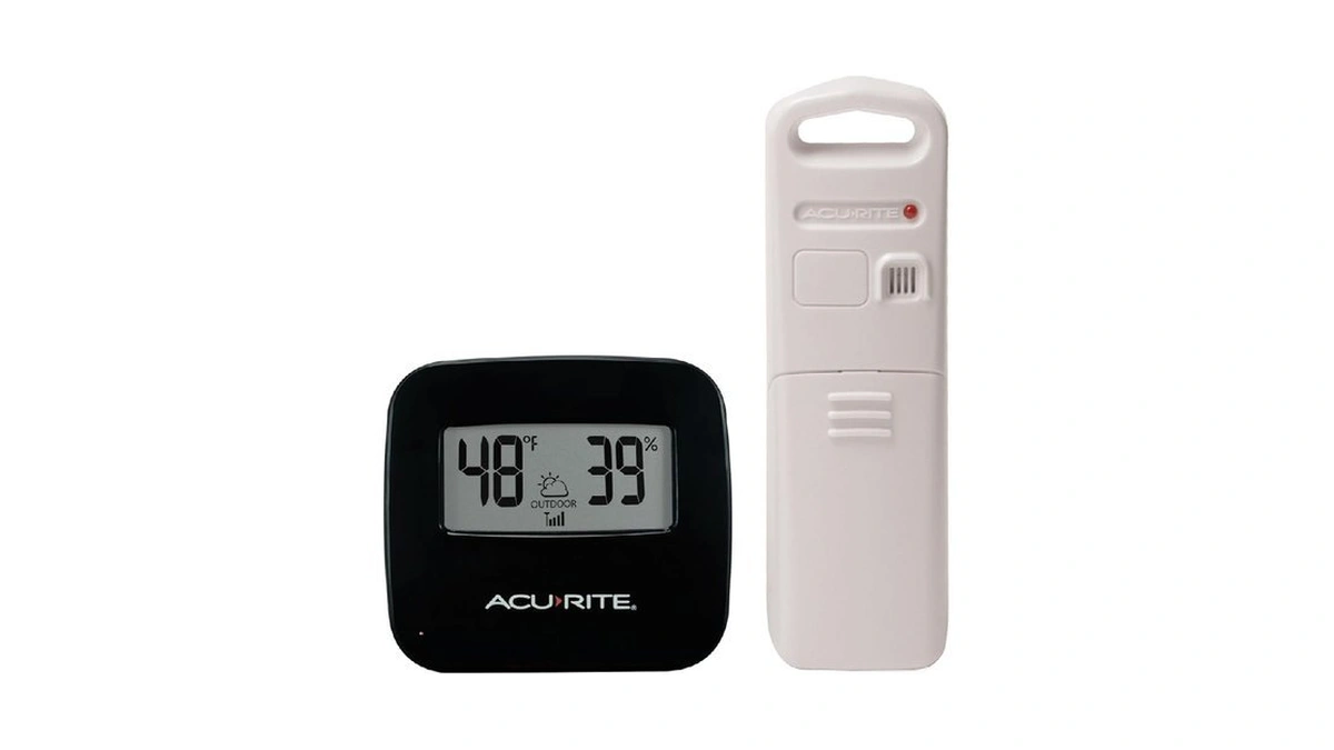 Acurite 02097m Wireless Indoor/outdoor Thermometer With Humidity Sensor , Black