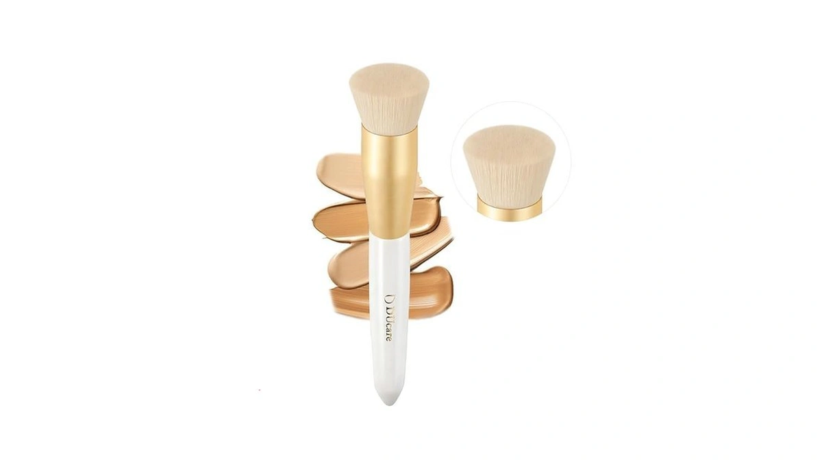Ducare Foundation Kabuki Brush Flat Top - Soft Dense Synthetic