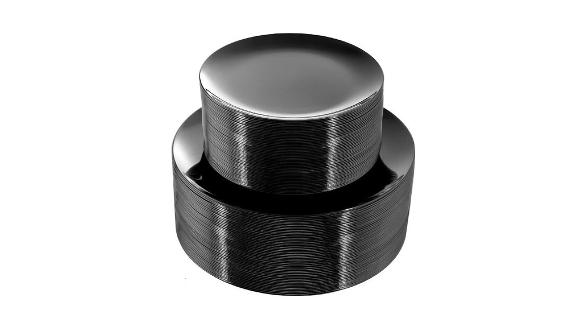 Pulote 100pcs Black Plastic Plates Disposable - Premium Heavy Duty