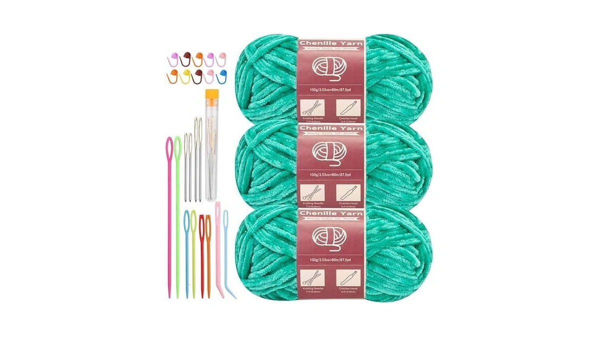 Lunarm Chenille Yarn For Crocheting Knitting, 3 Pack Of 100g/3.5oz