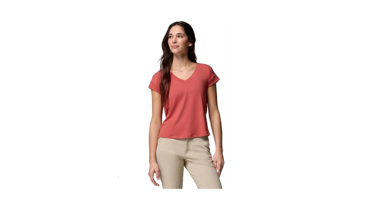 Columbia Women's Daniela Falls V-neck Short Sleeve Tee, Washed Red,