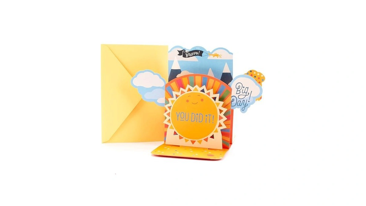 Hallmark Pop Up Graduation Card With Song (smiling Sun, Plays