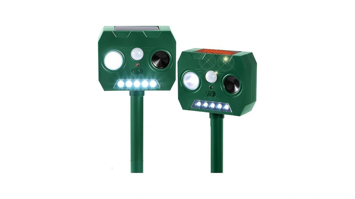 Solar Ultrasonic Animal Repellent Outdoor, 4 Pack Cat Squirrel Raccoon
