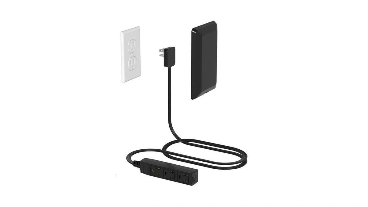 Flat Plug Power Strip Wall Outlet, 3 Ac Outlets, Ultra